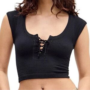 Knockout Cap Sleeve Lace-Up Front Crop Top